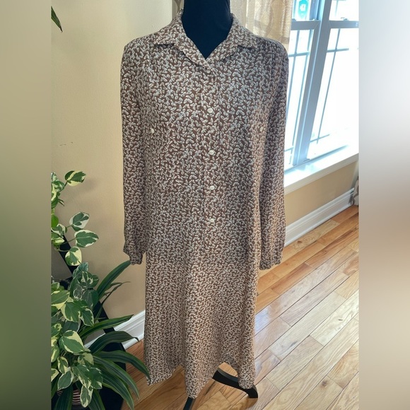 Lanvin Dresses & Skirts - Vtg LANVIN Paris New York Shirt Dress Brown Butterfly No Belt Womens Sz 14 READ